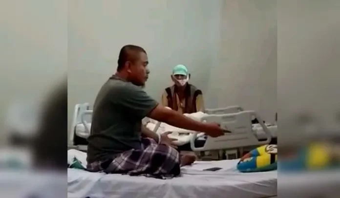 Pasien Positif Covid-19 di Kendari Semangati Lansia Saat Diisolasi