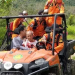 Dua Hari Hilang di Hutan, Kakek Sadi Berhasil Ditemukan Dua Hari Hilang di Hutan, Kakek Sadi Berhasil Ditemukan