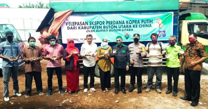 Butur Ekspor Perdana 11 Ton Kopra Putih ke China