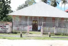 Diduga Tak Transparan Kelola DD, Kantor Desa di Muna Disegel Warga Diduga Tak Transparan Kelola DD, Kantor Desa di Muna Disegel Warga