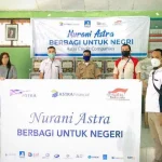Astra Finansial Bagikan Sembako untuk Warga Kota Kendari Astra Finansial Bagikan Sembako untuk Warga Kota Kendari