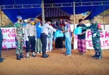 Polres Konut Berbagai Takjil di Tengah Pandemi Covid-19 Polres Konut Berbagai Takjil di Tengah Pandemi Covid-19