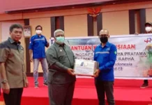 PT Manunggal dan Klinik Rapha Salurkan 24 Ribu APD untuk Tim Covid-19 PT Manunggal dan Klinik Rapha Salurkan 24 Ribu APD untuk Tim Covid-19