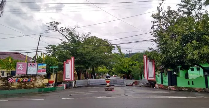 Putus Mata Rantai Covid-19, Ruas Jalan di Kecamatan Kolaka Diblokade