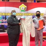 Jasa Raharja Serahkan Bantuan APD ke Pemprov Sultra Jasa Raharja Serahkan Bantuan APD ke Pemprov Sultra
