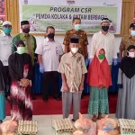 ANTAM Bantu 1.227 Paket Sembako Gratis untuk Tujuh Kelurahan di Kolaka