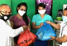 Komunitas Waria Kendari Diberikan Bantuan Sembako Dampak Corona Komunitas Waria Kendari Diberikan Bantuan Sembako Dampak Corona