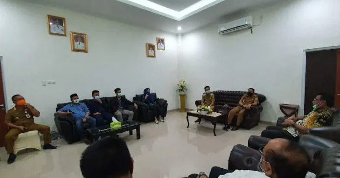 DPRD Sultra Persiapan Pengaspalan Jalan di di Konkep