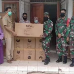 Dinkes Kolaka Utara Terima Bantuan APD dari TNI Dinkes Kolaka Utara Terima Bantuan APD dari TNI