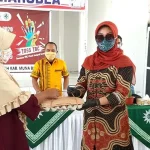 Dinkes dan TP PKK dan Pengurus Aisyiyah Mubar Bagikan Sembako Kepada Warga Penderita TBC Dinkes dan TP PKK dan Pengurus Aisyiyah Mubar Bagikan Sembako Kepada Warga Penderita TBC