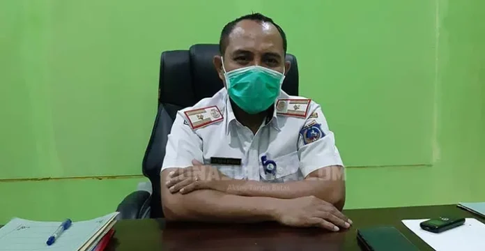 Ishar_Masiala Plt Kepala Dinas Kesehatan (Kadinkes) Mubar, LM Ishar Masiala