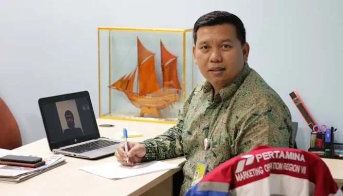 Unit Manager Communication & CSR Marketing Operation Region (MOR) VII PT Pertamina (Persero), Hatim Ilwan