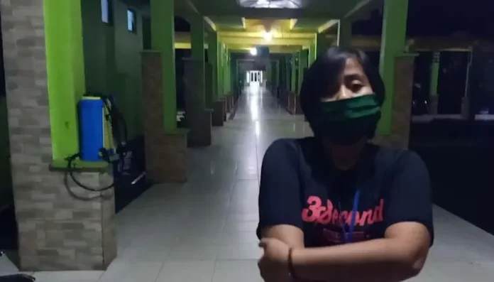 PSX_20200629_222621 Keluarga Pasien Protes ke RSUD Kolut Soal Batasan Pembesuk yang Inkonsisten