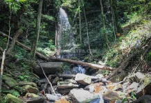 Air Terjun Lasidaka, Wisata Alam Tersembunyi Dekat Kota Kendari Air Terjun Lasidaka, Wisata Alam Tersembunyi Dekat Kota Kendari