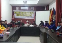 14 BEM se Sultra Sepakat Tolak Kedatangan 500 TKA China 14 BEM se Sultra Sepakat Tolak Kedatangan 500 TKA China