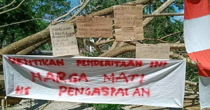 Mediasi Tak Berhasil, Blokade Jalan di Muna Berlanjut