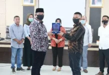 Legislator Busel Studi Banding Penanganan Covid-19 ke DPRD Kendari Legislator Busel Studi Banding Penanganan Covid-19 ke DPRD Kendari