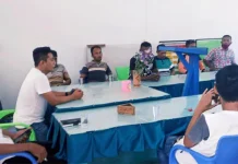 Orang Tua Murid Protes Pembongkaran Pagar SDN 1 Laangke Orang Tua Murid Protes Pembongkaran Pagar SDN 1 Laangke