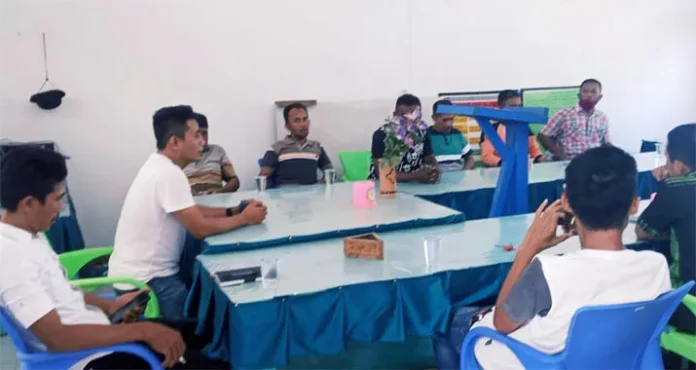 Orang Tua Murid Protes Pembongkaran Pagar SDN 1 Laangke