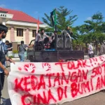 HMI Desak DPRD Kolaka Tolak TKA China di Sultra HMI Desak DPRD Kolaka Tolak TKA China di Sultra