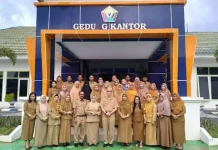 DLH Ajak Masyarakat Sultra Lebih Peduli pada Lingkungan DLH Ajak Masyarakat Sultra Lebih Peduli pada Lingkungan