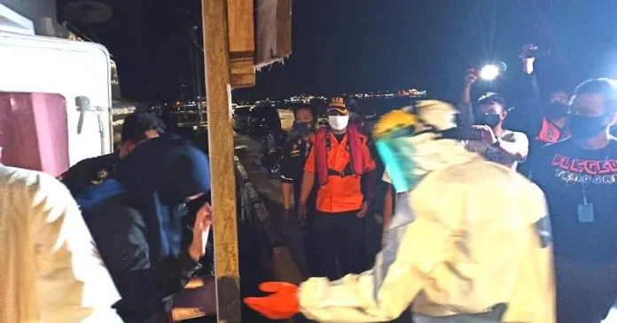 14 Wisatawan Lokal Berhasil Dievakuasi dari Kebocoran Kapal di Pulau Maniang Kolaka