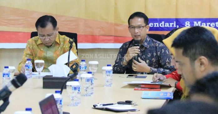 Kepala Otoritas Jasa Keuangan (OJK) Sultra, Mohammad Fredly Nasution