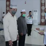 Pemkab Konsel Beri Insentif Imam Masjid Pemkab Konsel Beri Insentif Imam Masjid