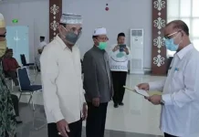 Pemkab Konsel Beri Insentif Imam Masjid Pemkab Konsel Beri Insentif Imam Masjid