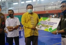 Muna Dapat Jatah 262 Ton Bantuan Beras dari Pemprov Sultra Muna Dapat Jatah 262 Ton Bantuan Beras dari Pemprov Sultra