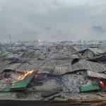 Kebakaran di Pasar Laino Raha, Ratusan Kios Hangus Kebakaran di Pasar Laino Raha, Ratusan Kios Hangus