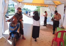 Petugas Catat 4 Orang Bersuhu Tubuh di Atas Normal Masuk Konsel Petugas Catat 4 Orang Bersuhu Tubuh di Atas Normal Masuk Konsel