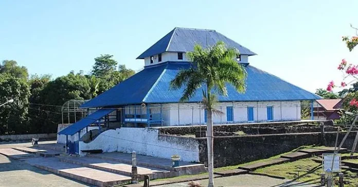 Masjid Agung Keraton Buton