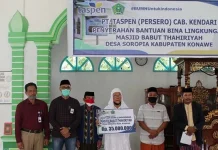 PT Taspen Kendari Serahkan Bantuan CSR ke Masjid di Desa Soropia PT Taspen Kendari Serahkan Bantuan CSR ke Masjid di Desa Soropia