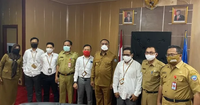 PLN Pasok Listrik 29 Ribu VA untuk Gedung Penanganan Corona di Busel