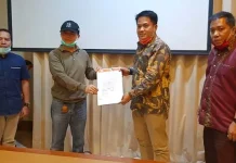 Hanura Keluarkan Surat Tugas untuk Rusmin Abdul Gani – Senawan Silondae di Pilkada Konsel Hanura Keluarkan Surat Tugas untuk Rusmin Abdul Gani - Senawan Silondae di Pilkada Konsel