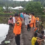 Diduga Tenggelam di Empang, Anak 10 Tahun Belum Ditemukan Diduga Tenggelam di Empang, Anak 10 Tahun Belum Ditemukan