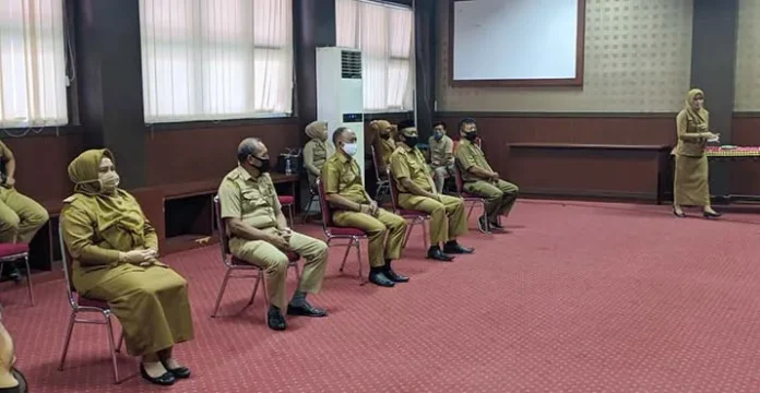 Sekda Kolaka Lantik 5 Pejabat Administrator