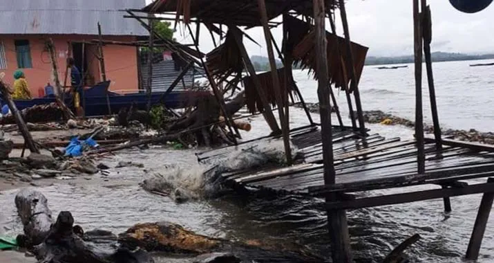 Gelombang Tinggi, Talud Pemecah Ombak di Konut Roboh
