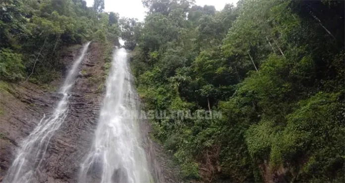 AIR TERJUN BHEMBE Menikmati Pesona Air Terjun Bhembe, Surga Tersembunyi di Pulau Buton