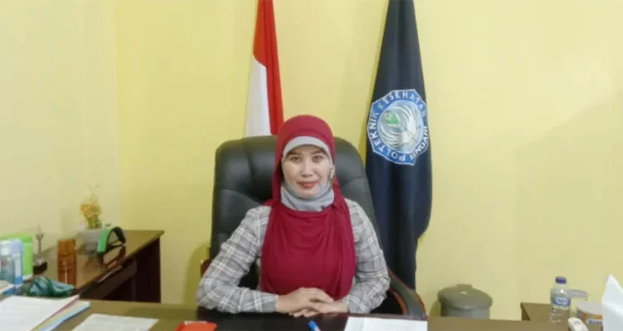 Direktur Poltekkes Kendari, Askrening