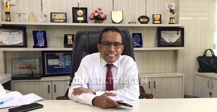 Rektor UHO, Muhammad Zamrun Firihu