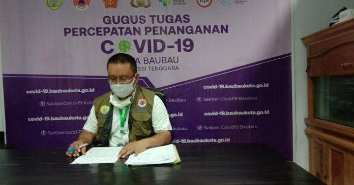 Juru bicara Tim Gugus Tugas Covid-19 di Kota Baubau, dr. Lukman