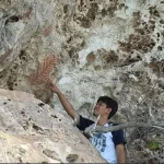 Menelusuri Keindahan dan Mitos Gua Waburi di Busel Menelusuri Keindahan dan Mitos Gua Waburi di Busel