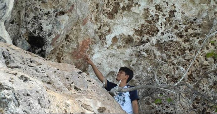 Menelusuri Keindahan dan Mitos Gua Waburi di Busel