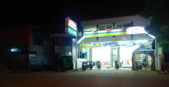 indomaret-kolaka Indomaret di Kolaka Beroperasi Tanpa Izin Operasional