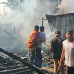 Gudang Terbakar di Baubau, 30 Ton Kapuk Hangus Gudang Terbakar di Baubau, 30 Ton Kapuk Hangus