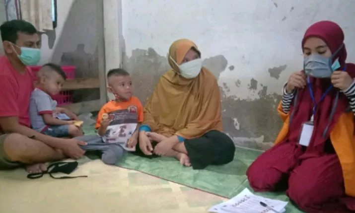 KKN Tematik UHO di Busel, Mahasiswa Mitigasi Penyebaran Covid-19