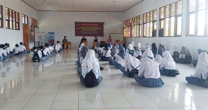 LBH HAMI Konsel Gelar Sosialisasi Hukum ke Sejumlah Sekolah