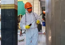 Jelang Iduladha di Baubau, Tim Penyemprot Disinfektan Kewalahan Jelang Iduladha di Baubau, Tim Penyemprot Disinfektan Kewalahan